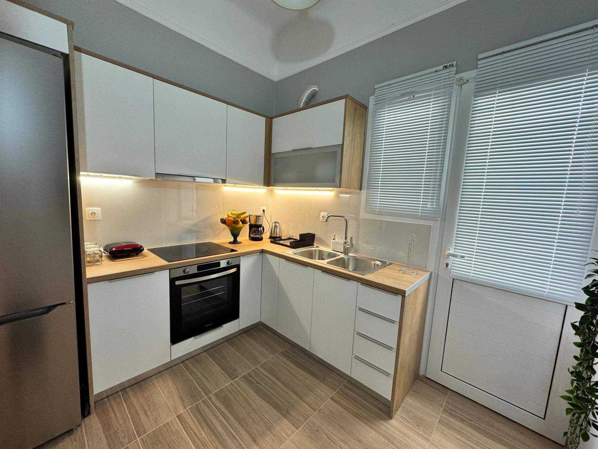 Urban Breeze Aparment 1 Apartment Атина Екстериор снимка